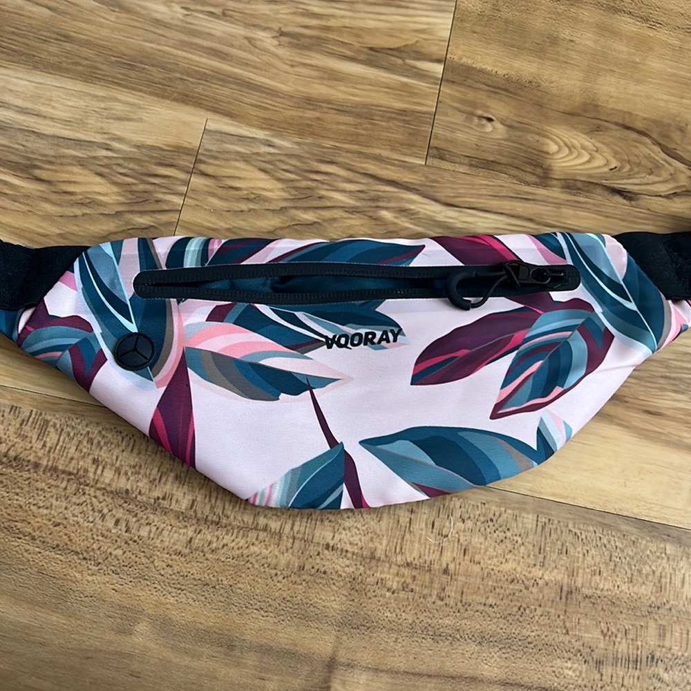 VOORAY Active Fanny Pack